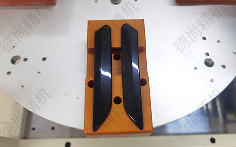 汽車門手柄自動貼膜機選德尚精機 幫您降成本！